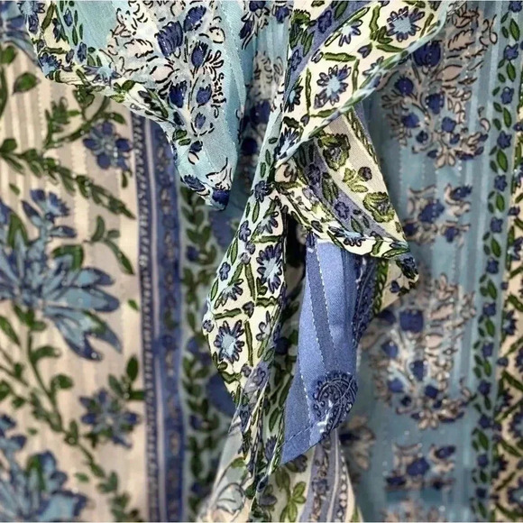 ZARA Patchwork Print Ruffle V‎ Neck Sheer - Picture 3 of 6